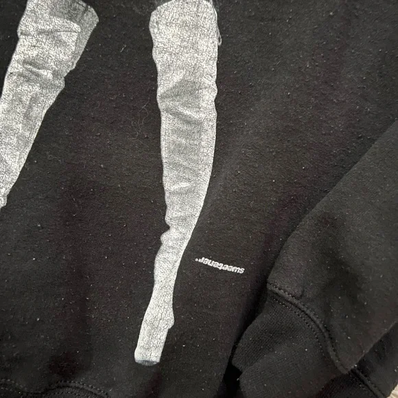 ARIANA GRANDE Fake Smile Sweatshirt from Sweetener World Tour - Picture 2 of 3